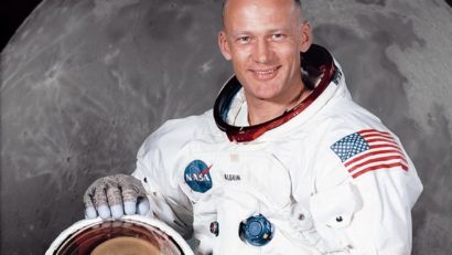 Personalitatea zilei: Buzz Aldrin [VIDEO]