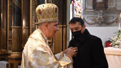 Cel mai mare ordin al Episcopiei Greco-Catolice de Oradea, oferit rectorului UBB, Daniel David [FOTO]