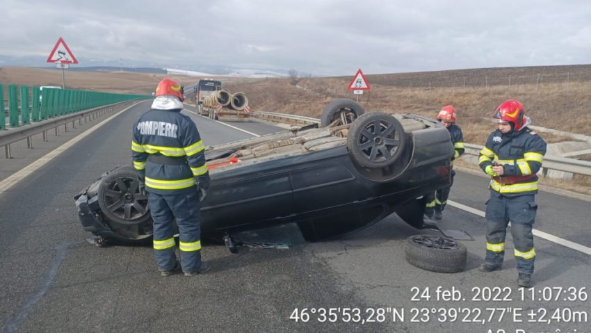 Autoturism răsturnat pe autostrada A3