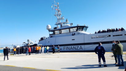 29 de români, pe feribotul care a luat foc în Marea Mediterană