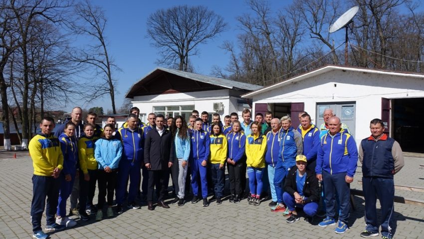 Echipa olimpică de kaiac-canoe a Ucrainei, cazată la Snagov