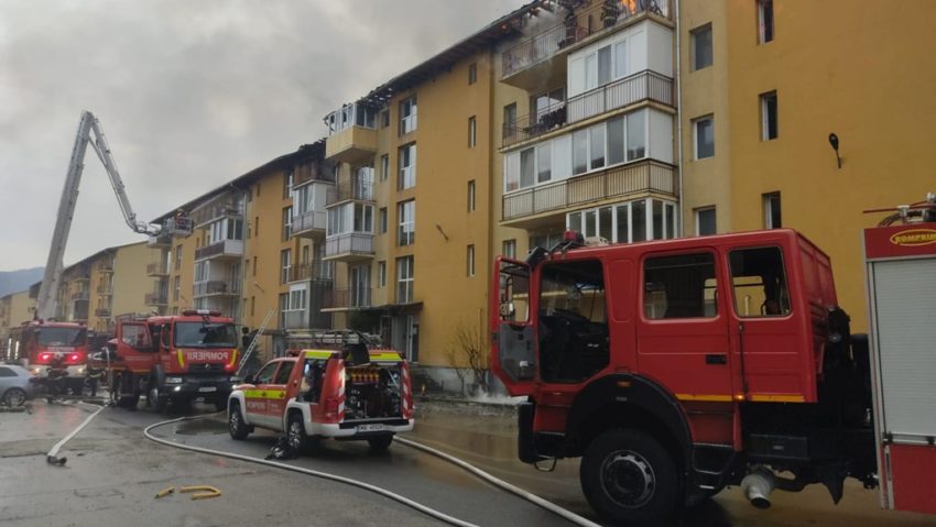 Incendiu într-un bloc de locuințe din Florești (UPDATE)