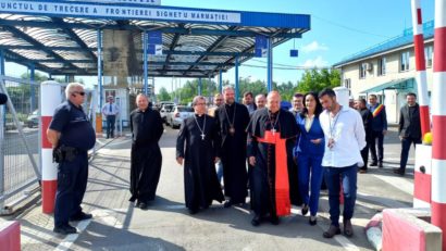 ”Să acoperim războiul cu iubire” – mesajul Cardinalului Sandri, aflat în vizită la Sighet [AUDIO/FOTO]