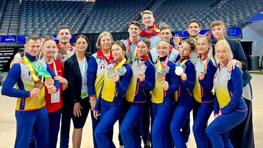 Opt medalii câștigate de sportivii români la Campionatele Europene de gimnastică aerobică