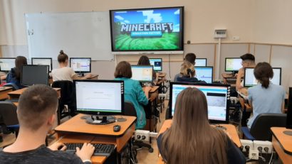 Microsoft face studiu de caz la un Club de Minecraft din Oradea [AUDIO]