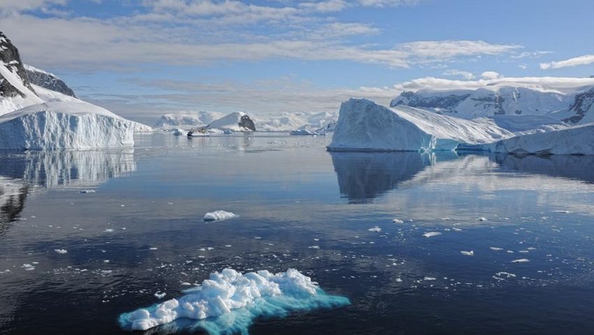 Antarctica se schimbă și pierde peste 40 la sută din suprafața ei