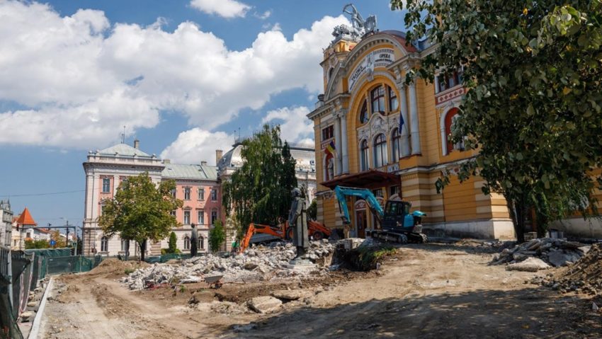 Clujul verde: zona din jurul Teatrului Național se schimbă radical! [FOTO]