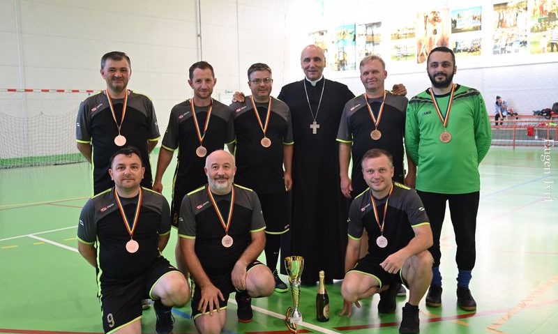 La campionatul european de fotbal pentru preoți [FOTO]