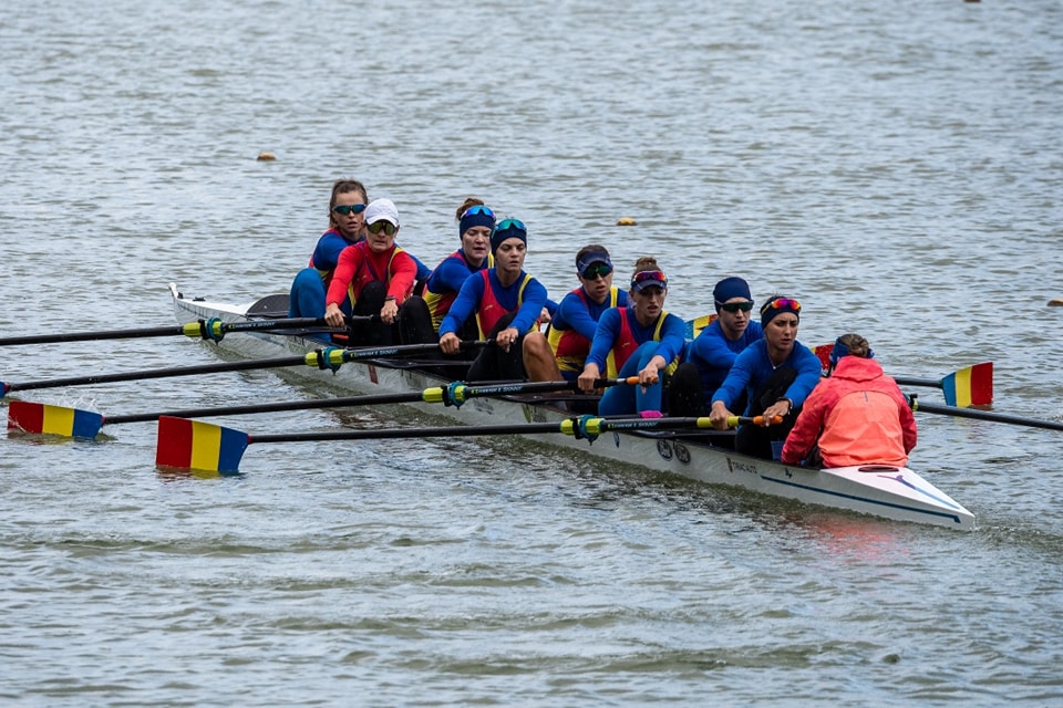 Canotoarele din barca de 8+1 a României s-au calificat în finala Campionatelor Mondiale