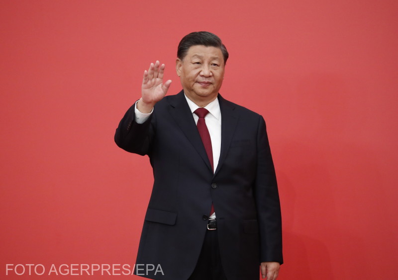 Xi Jinping a fost reales la conducerea partidului comunist chinez