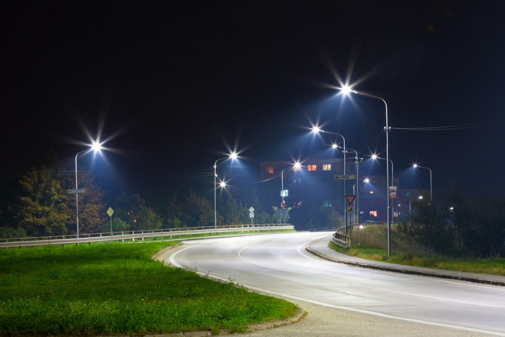 Primăria Satu Mare reduce intensitatea iluminatului public