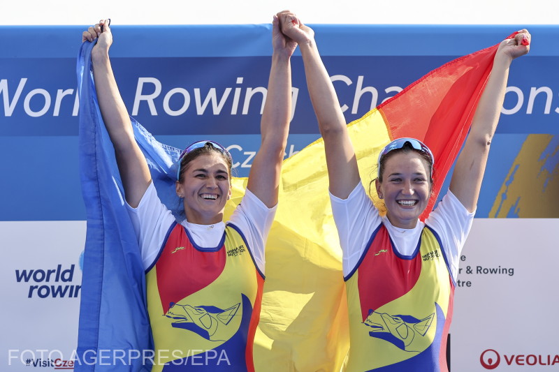 Simona Radiş şi Ancuţa Bodnar au primit titlul de „Echipajul feminin al anului 2022”