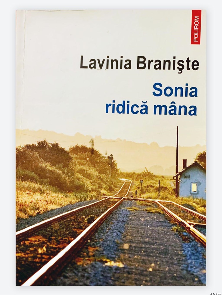 Ce mai citim: Recomandarea bibliotecarului – Sonia ridică mâna