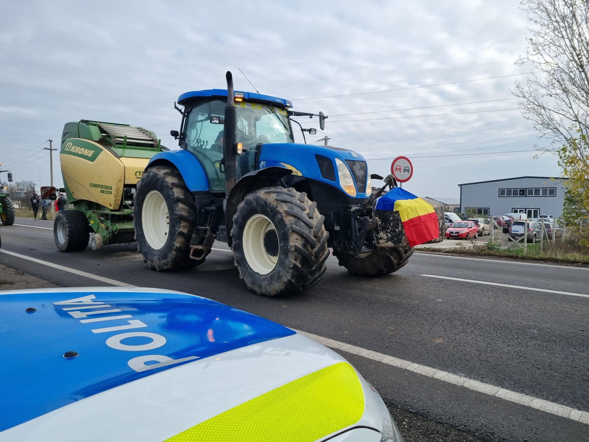 Fermierii protestează în toată țara [UPDATE/ AUDIO/ FOTO]