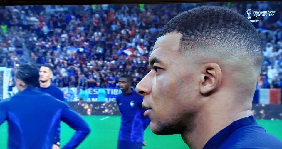 Kylian Mbappe este liber să semneze cu orice alt club