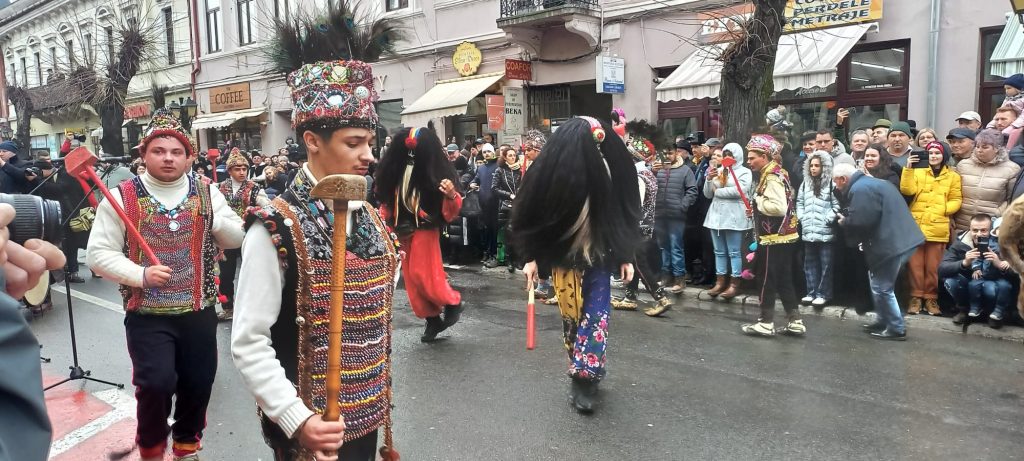 A 55-a ediție a Festivalului de datini și obiceiuri de iarnă “Marmația” [AUDIO]