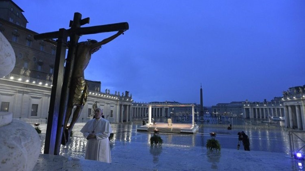 Discursul Papei Francisc va fi trimis în spațiu de o rachetă de la SpaceX