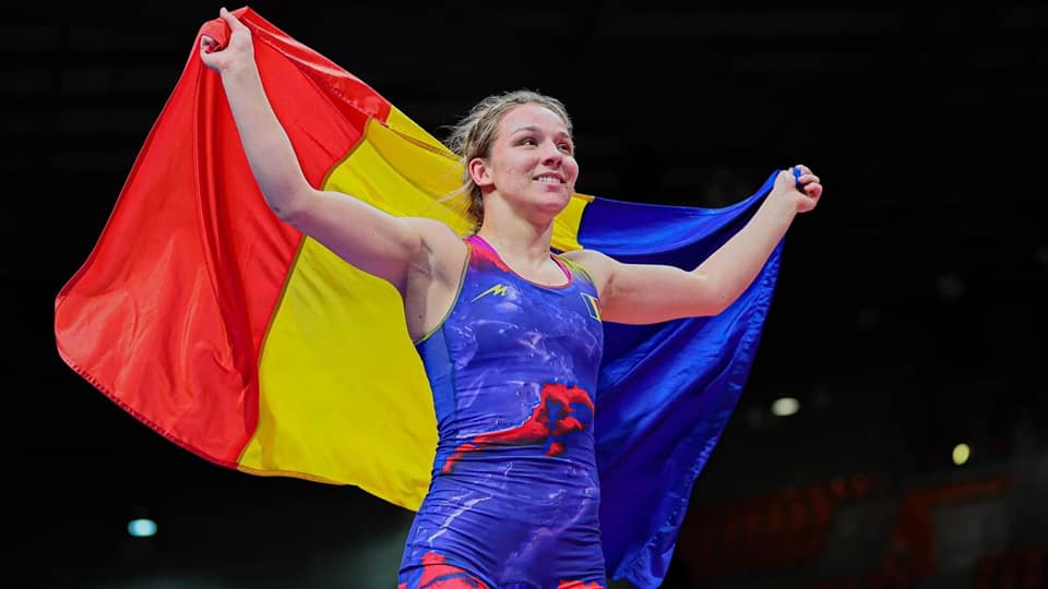 Aur și bronz pentru România la Campionatele Europene de lupte