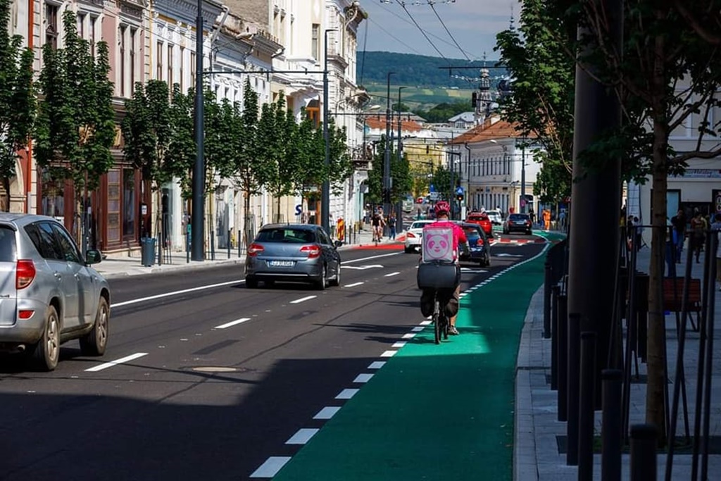 Salarii în Cluj: cât câștigă clujenii în diverse domenii