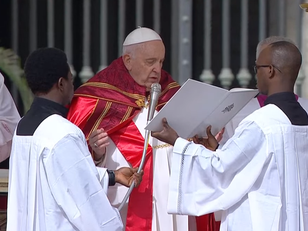 Papa Francisc a lansat un apel la pace