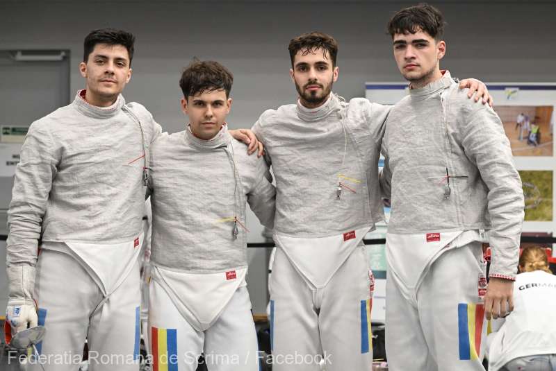 Echipa masculină de sabie a României U23 urcă pe podium!