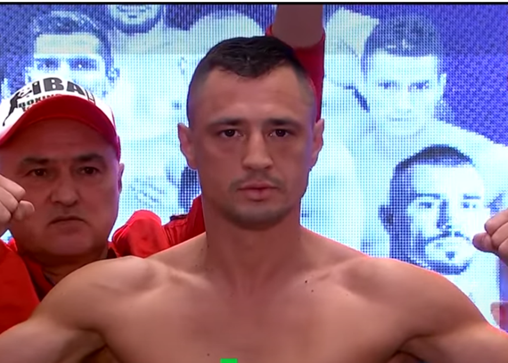 Boxerul Flavius Biea l-a învins pe Juan Jose Velasco