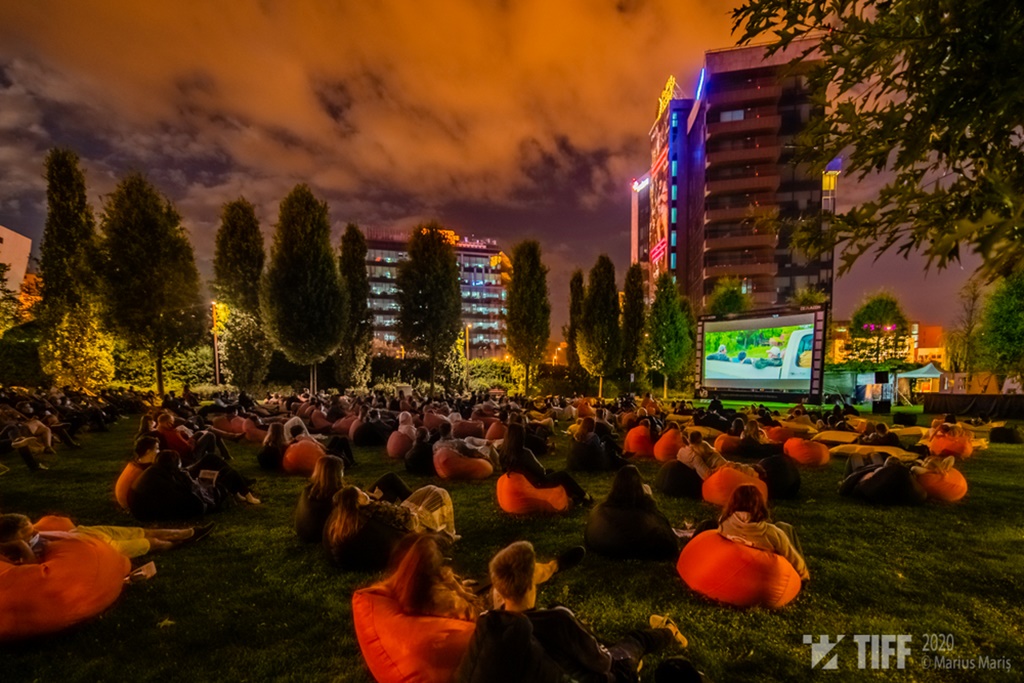 TIFF aduce un mini-cinema pentru copii, la Iulius Parc