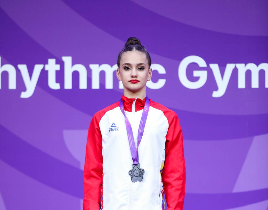 Argint în finala probei de cerc din cadrul CM de gimnastică ritmică pentru junioare