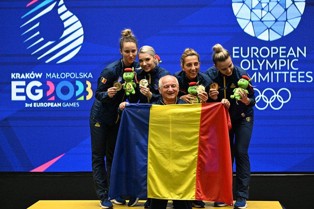 Echipa feminină de tenis de masă a României, medaliată cu aur la Jocurile Europene