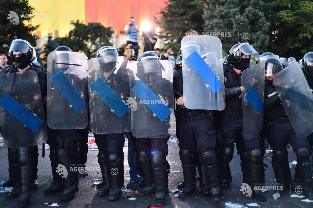 Protest Declic față de abuzurile jandarmilor din 10 august 2018