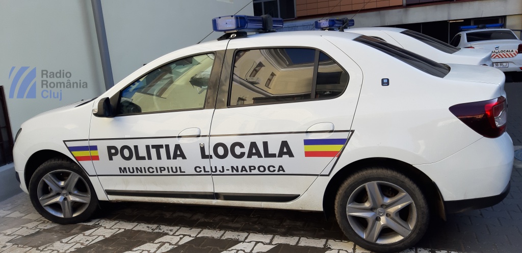 Tineri prinși în flagrant când preluau droguri din Olanda