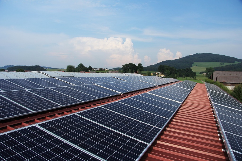 Panouri fotovoltaice, pe clădirile Universității ”Babeș-Bolyai”