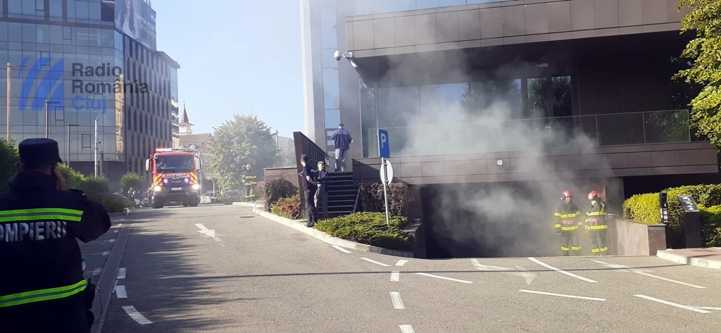 La antrenament cu pompierii [FOTO/VIDEO]