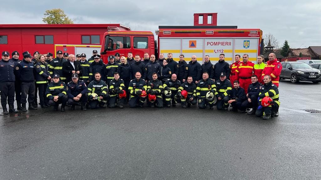 Pompieri ucraineni, în schimb de experiență la ISU Maramureș / FOTO