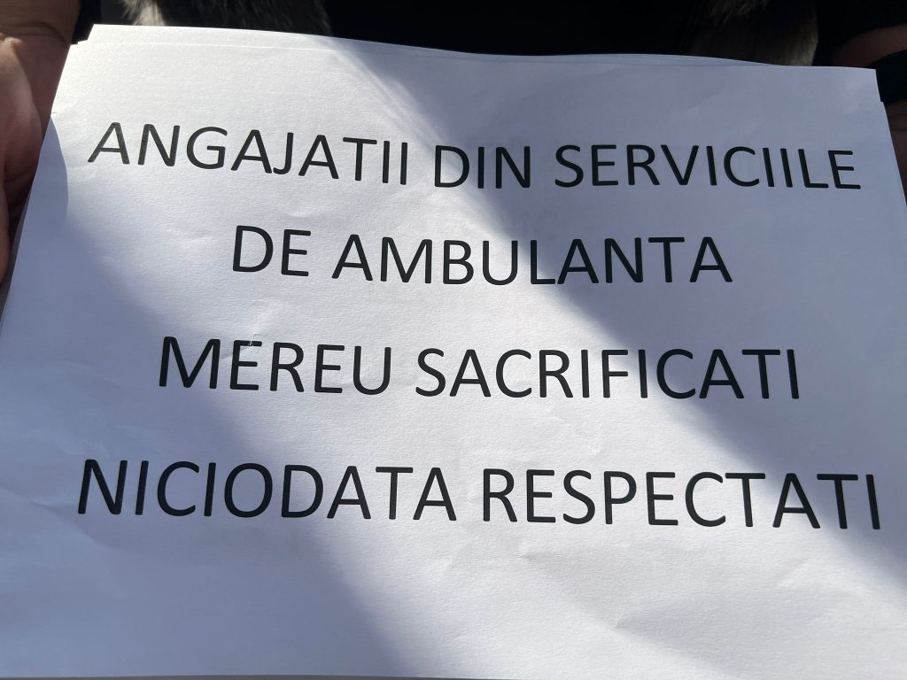 Protest al angajaţilor Serviciului de Ambulanţă (UPDATE)