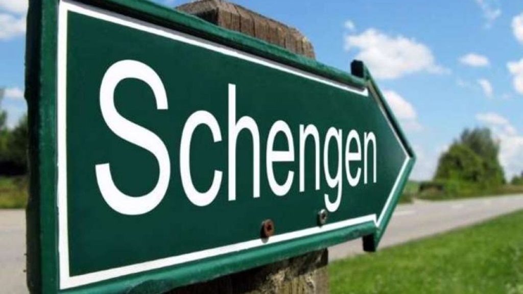 Schengen: controale mai puține, probleme vechi la frontiere