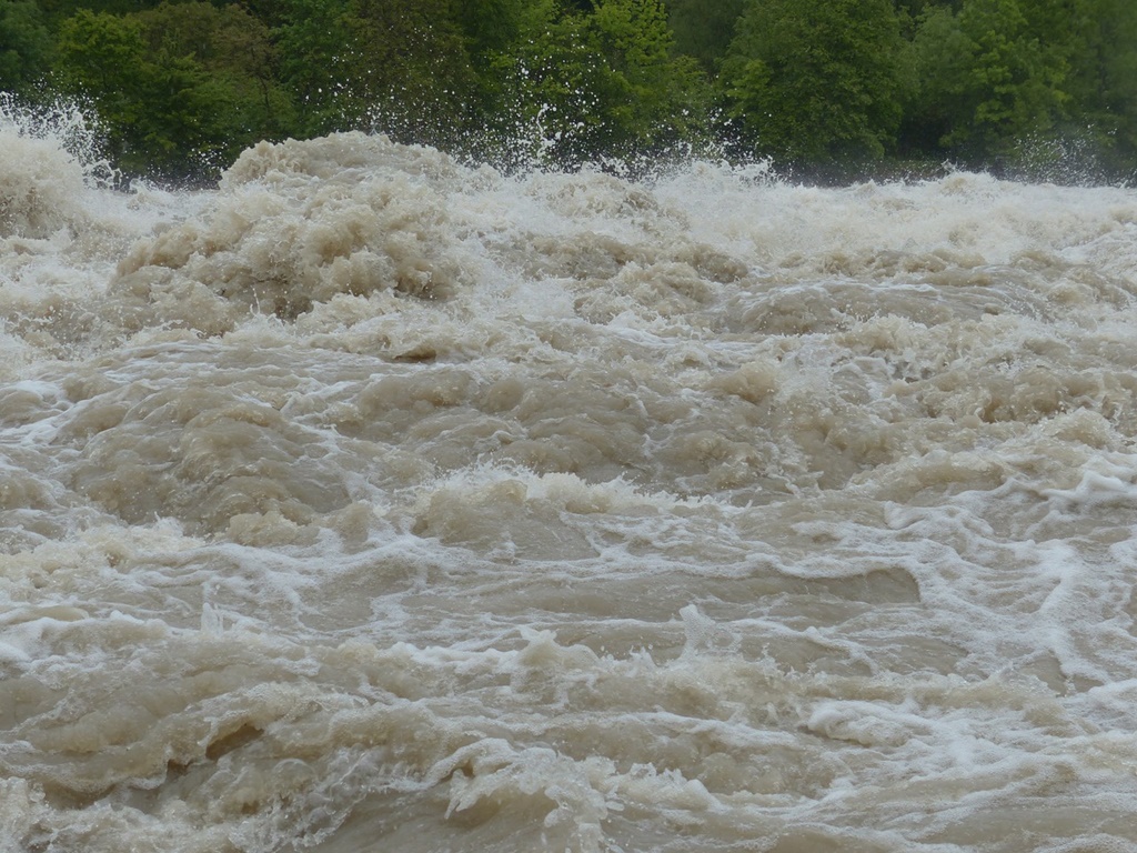 Debitul Dunării la intrarea în țară este în creștere