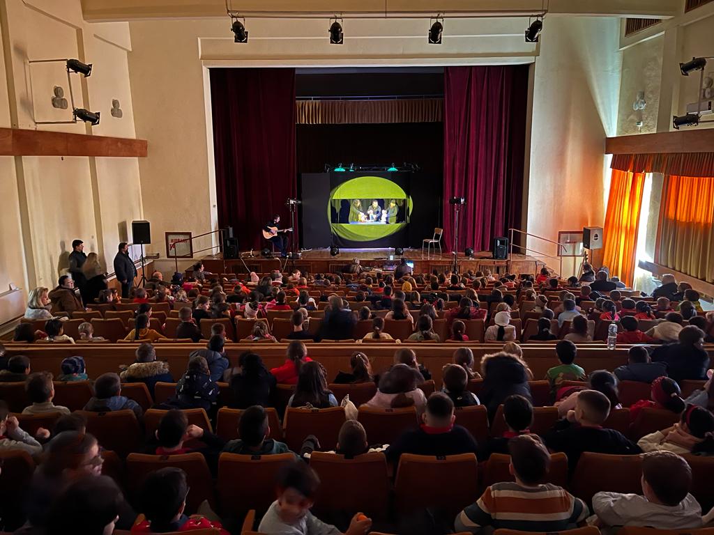 Teatrul Puck și Radio Cluj prezintă: „PuckMania – o emisiune în care copiii întreabă și păpușile răspund”