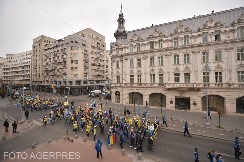 Capitala, blocată de protestele sindicaliștilor din Federația Solidaritatea Sanitară (UPDATE)