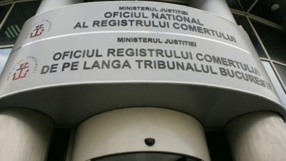 Protest spontan la Oficiul Național al Registrului Comerțului