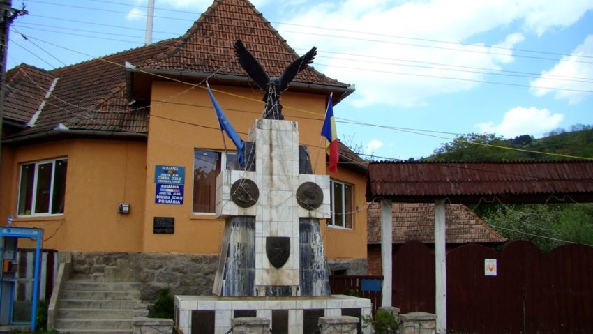 În comuna Ocoliș va fi un singur candidat pentru funcția de primar