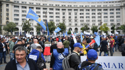 Blocul Național Sindical protestează în fața Guvernului