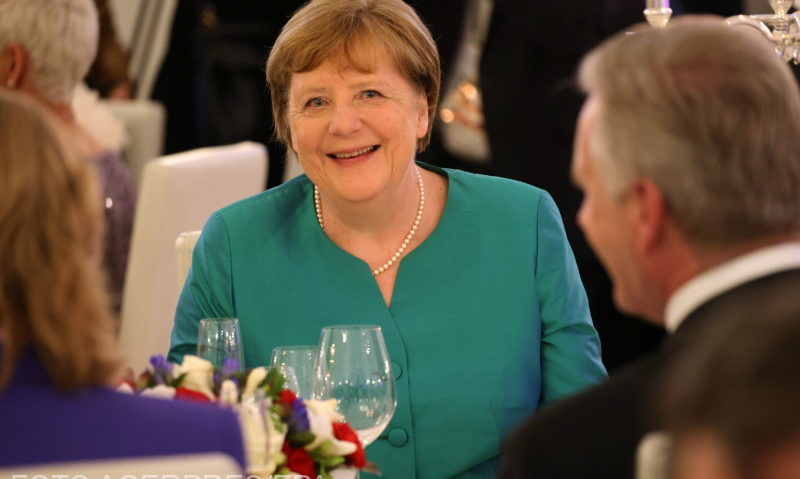 Angela Merkel revine în prim-plan