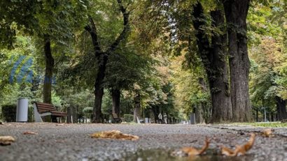 Temperaturi scăzute şi ploi în Cluj: ce surprize aduce toamna în următoarele zile