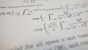 Simularea Evaluării Naţionale continuă cu proba la Matematică