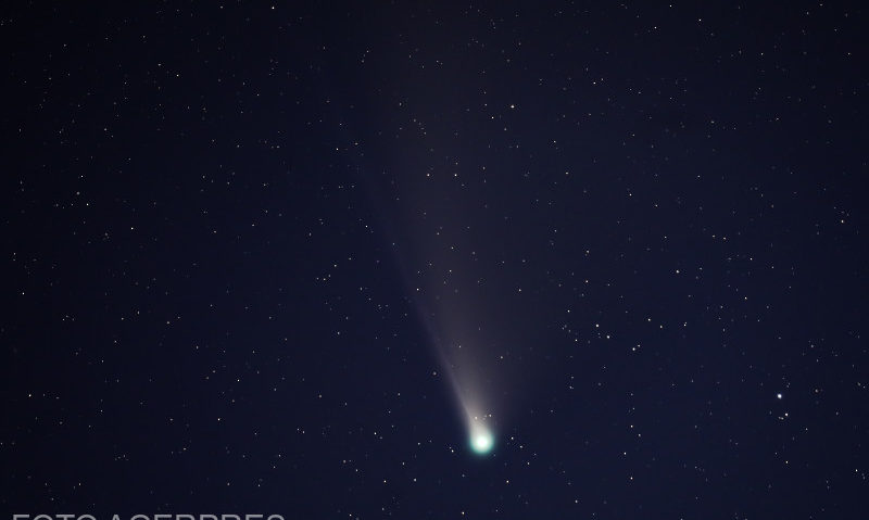 O cometă foarte rară poate fi văzută din România