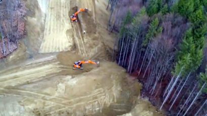 VIDEO: Imagini din dronă cu cea mai mare lucrare de autostradă din România