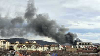 Incendiu masiv în Sibiu! S-au transmis mesaje RO-ALERT | UPDATE